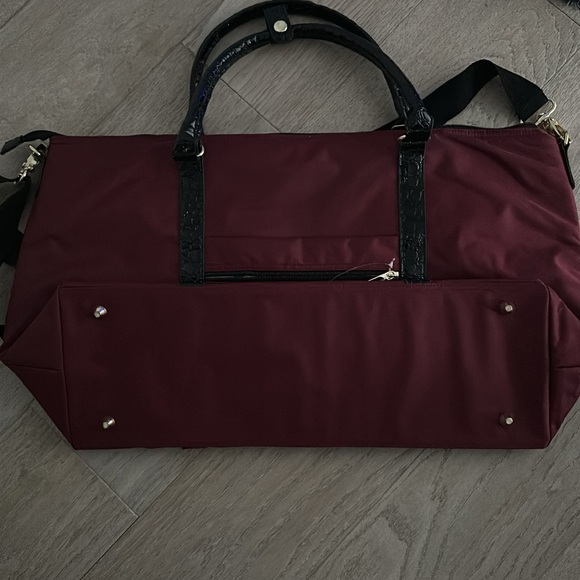 Samantha Brown Soft Travel/Duffle Bag - Dark Red with Black Croc - Picture 4 of 4